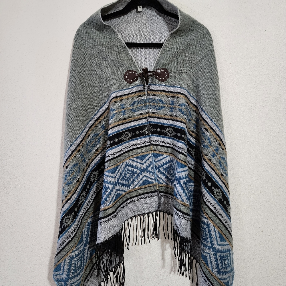 Western style cape